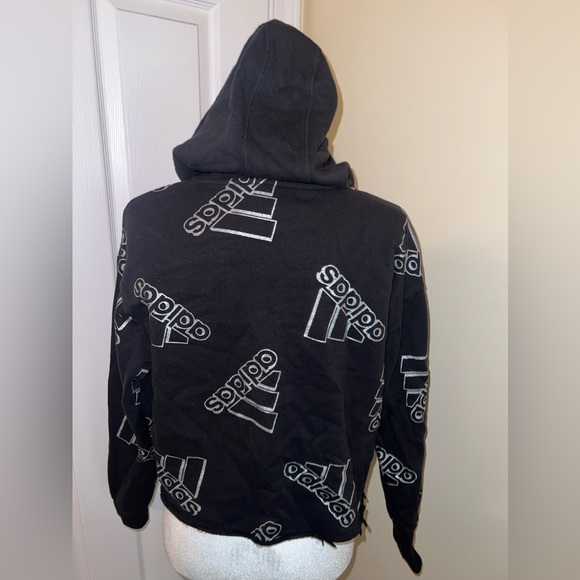 Distressed Adidas Sweatshirt - Picture 4 of 5